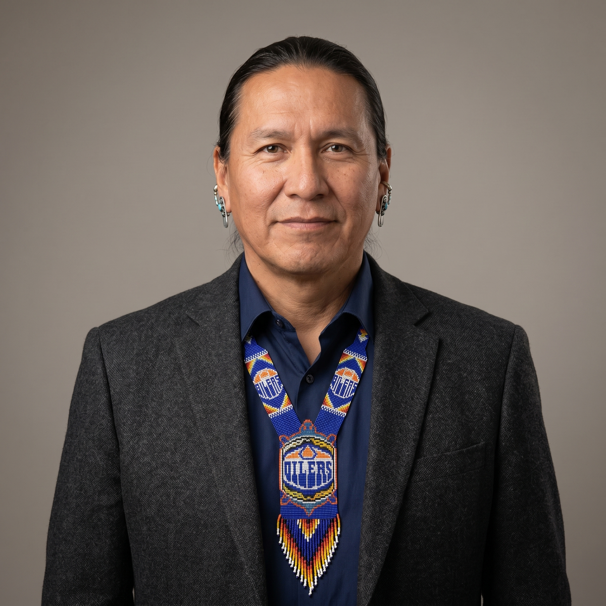 Beaded Medallion Necklace(Oilers)