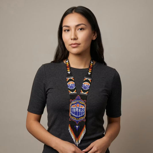 Beaded Medallion Necklace(Oilers)