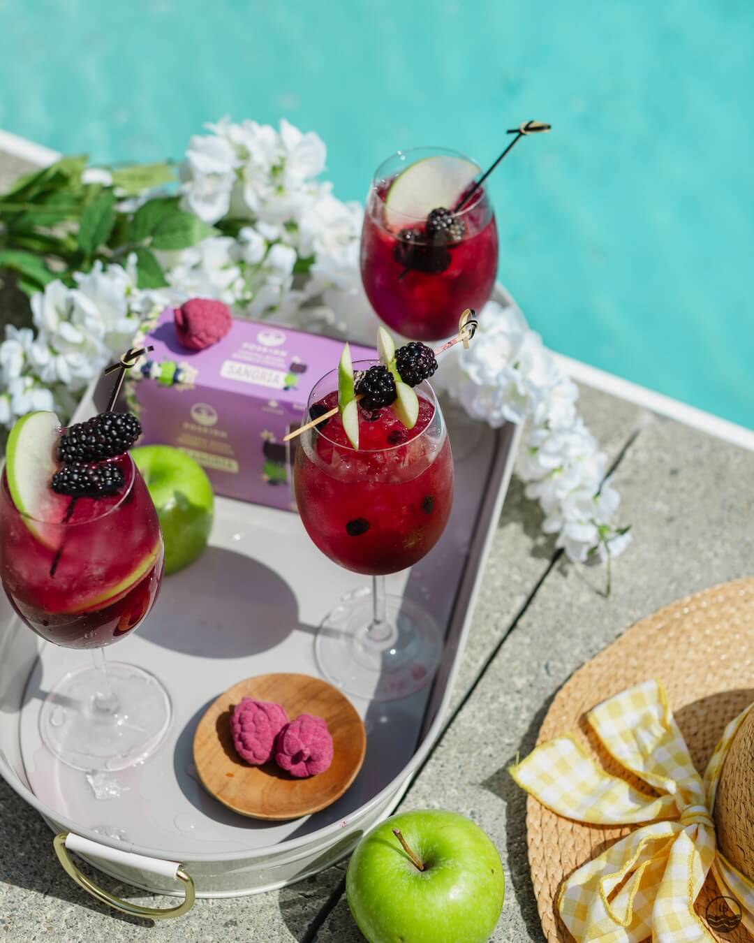 Blackberry, Green Apple & Vanilla Flavoured Drink Bomb