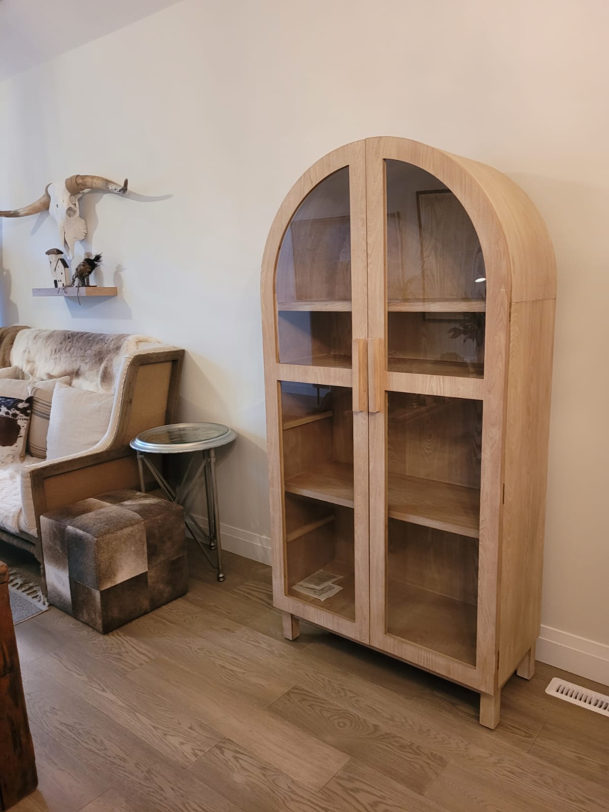 Solid Wood Frame Arc Cabinet, Black Finish