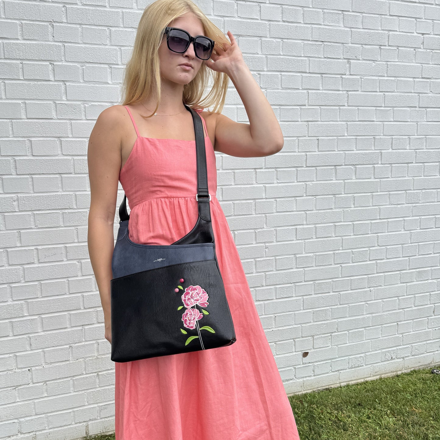 Espe Peony Messenger Bag