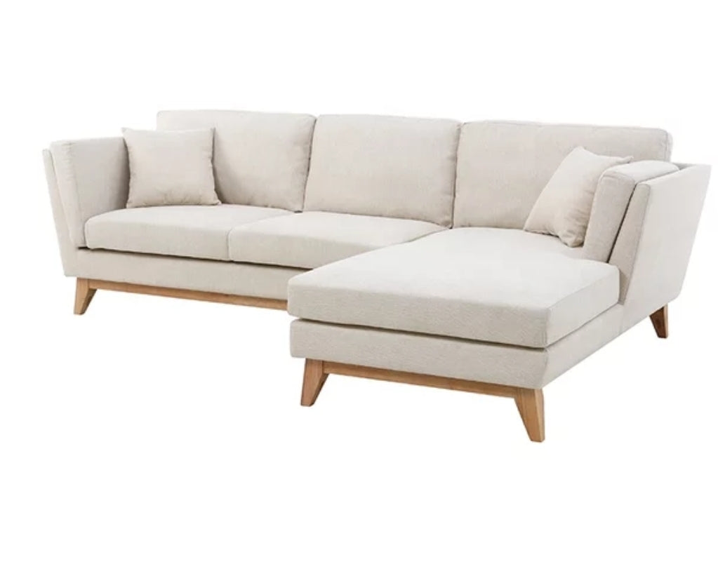 MODERN SECTIONAL SOFA