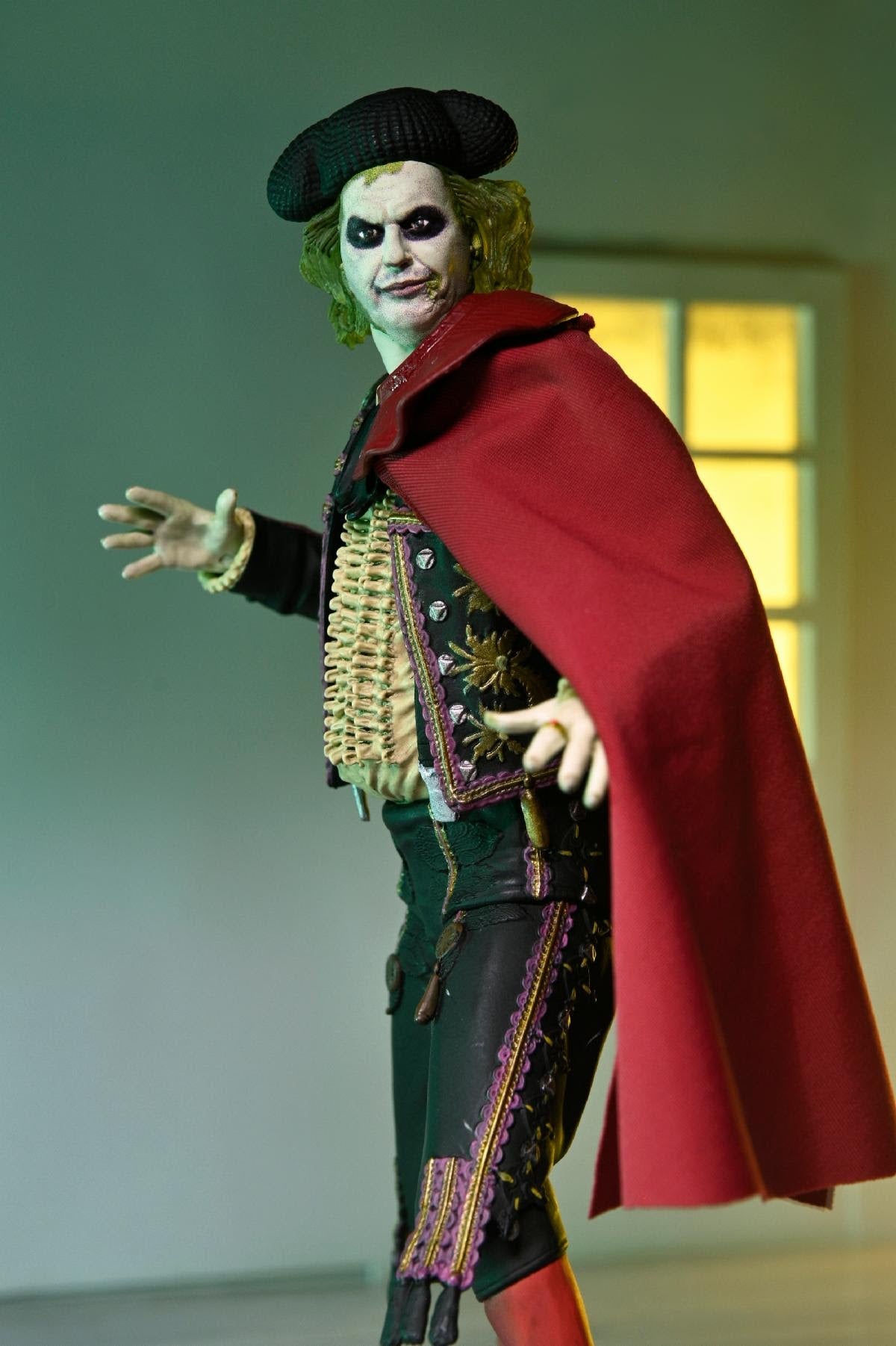 Beetlejuice Beetlejuice - 7" Scale Action Figure - Ultimate "Matador" Beetlejuice & Sandworm 2-pk (Preorder Nov/Dec 2025)